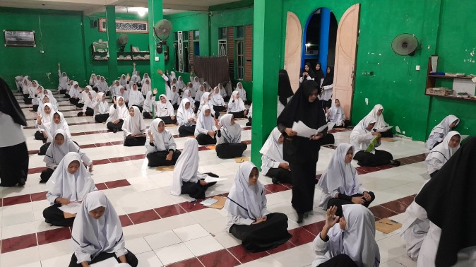 Ujian Bahasa Santri Putri Semester Genap TP 2024-2025